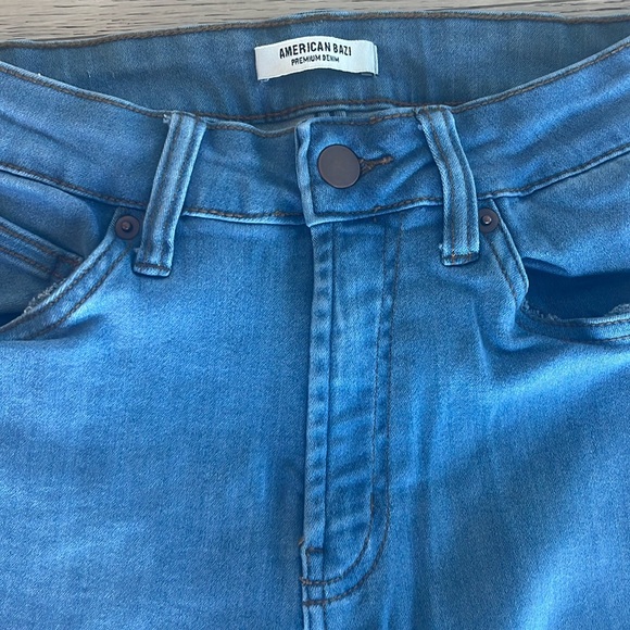 American Bazi Light Wash Skinny Jeans Size 7 - Picture 4 of 7
